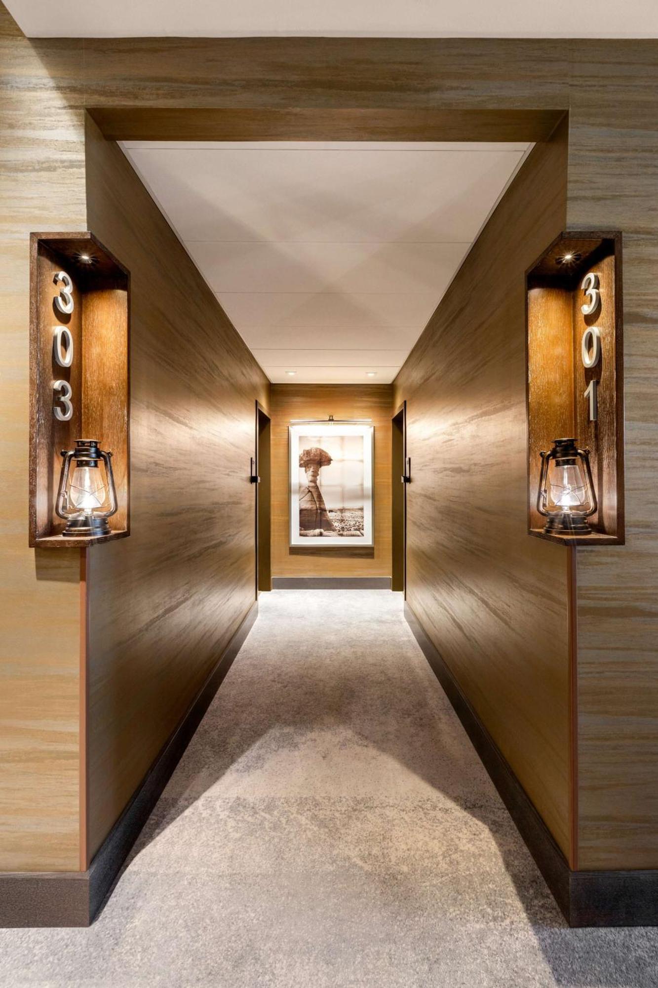 Готель Casitas At The Hoodoo Moab, Curio Collection By Hilton Abbey Road Екстер'єр фото